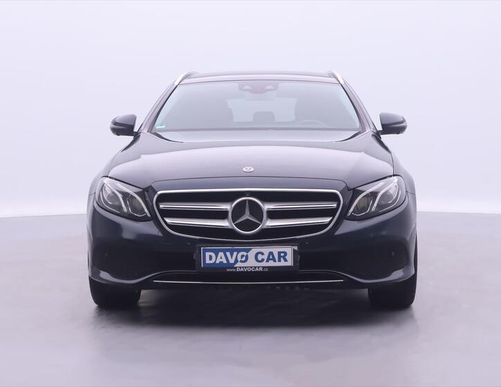 Mercedes-Benz Třídy E 2