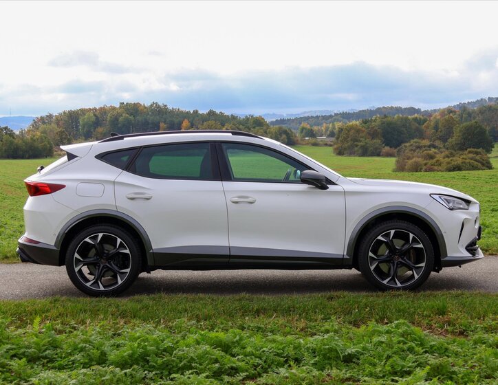 Cupra Formentor SUV / Terénní 2,0 l 228 kw