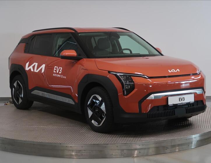 KIA EV3 6