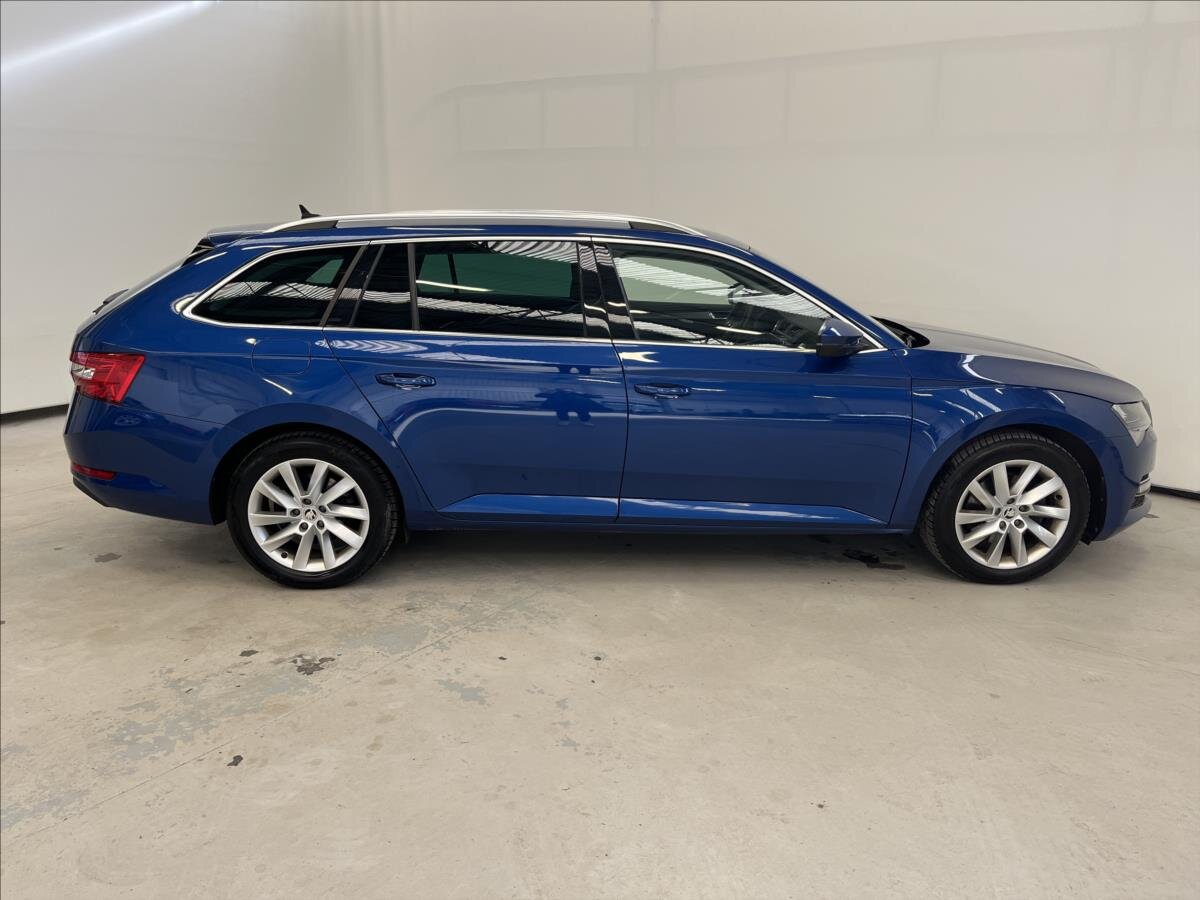 Škoda Superb Kombi 2,0 l 110 kw