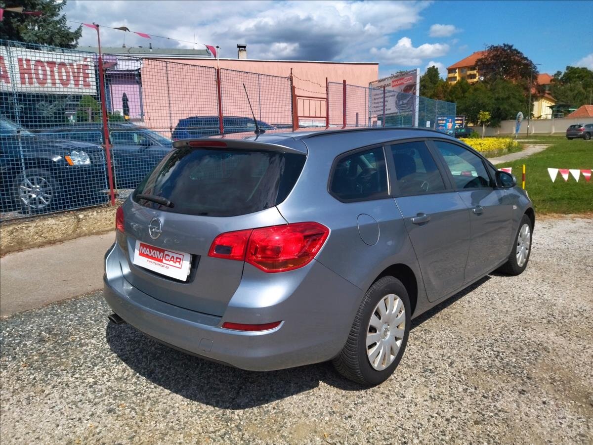 Opel Astra Kombi 1,4 l 88 kw