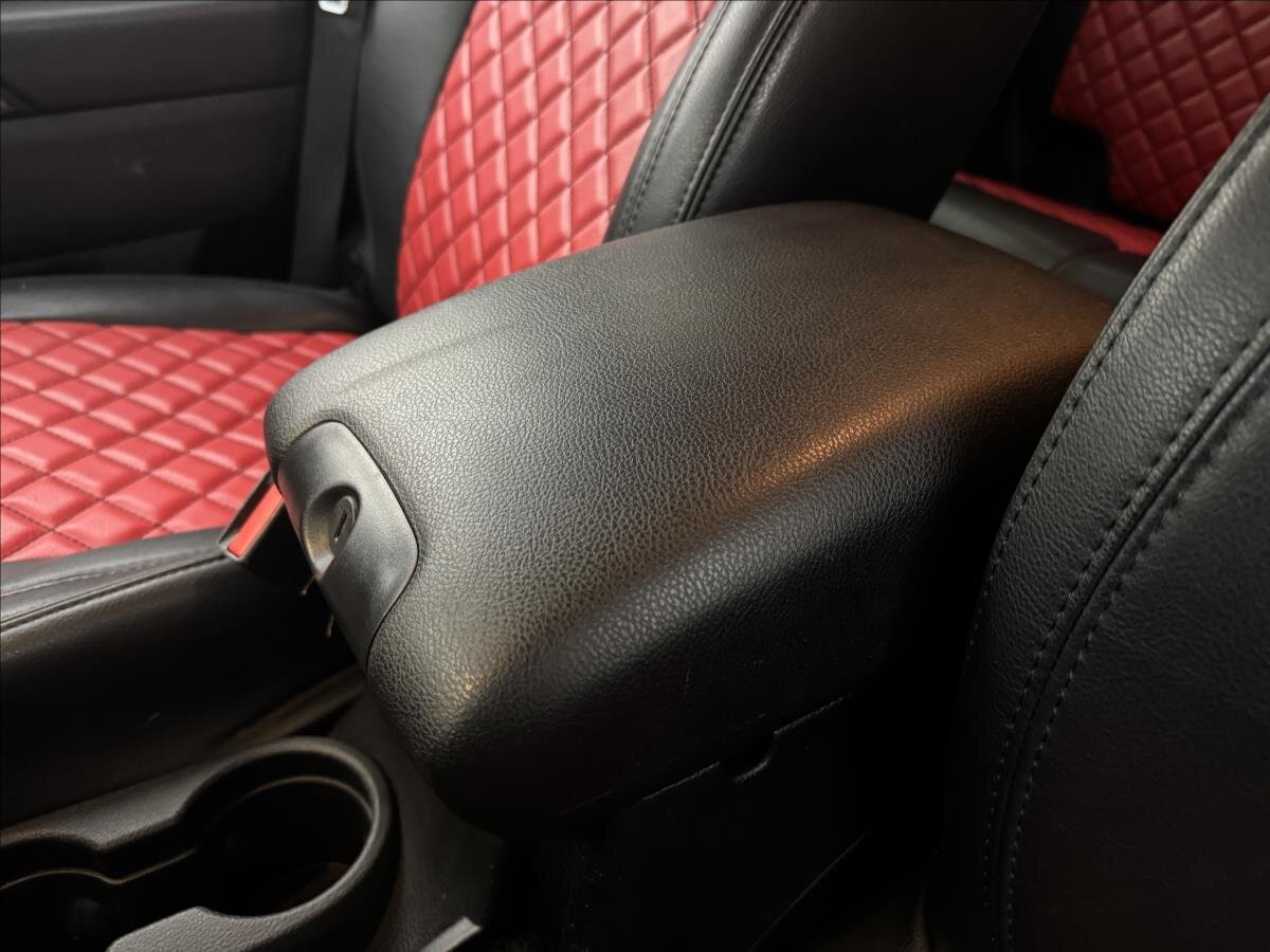 Jeep Wrangler SUV 3,6 l 209 kw