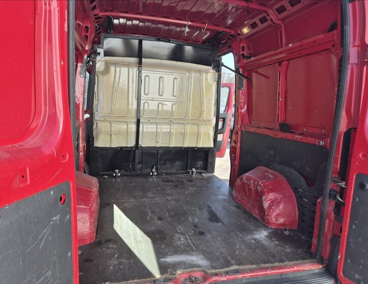 Citroën Jumper Skříň 2,2 l 110 kw