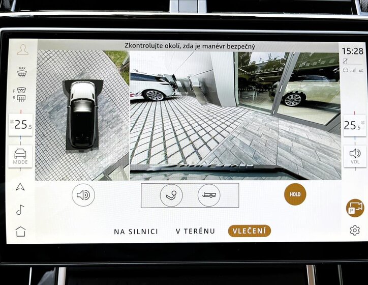 Land Rover Range Rover Velar SUV / Terénní 2,0 l 150 kw