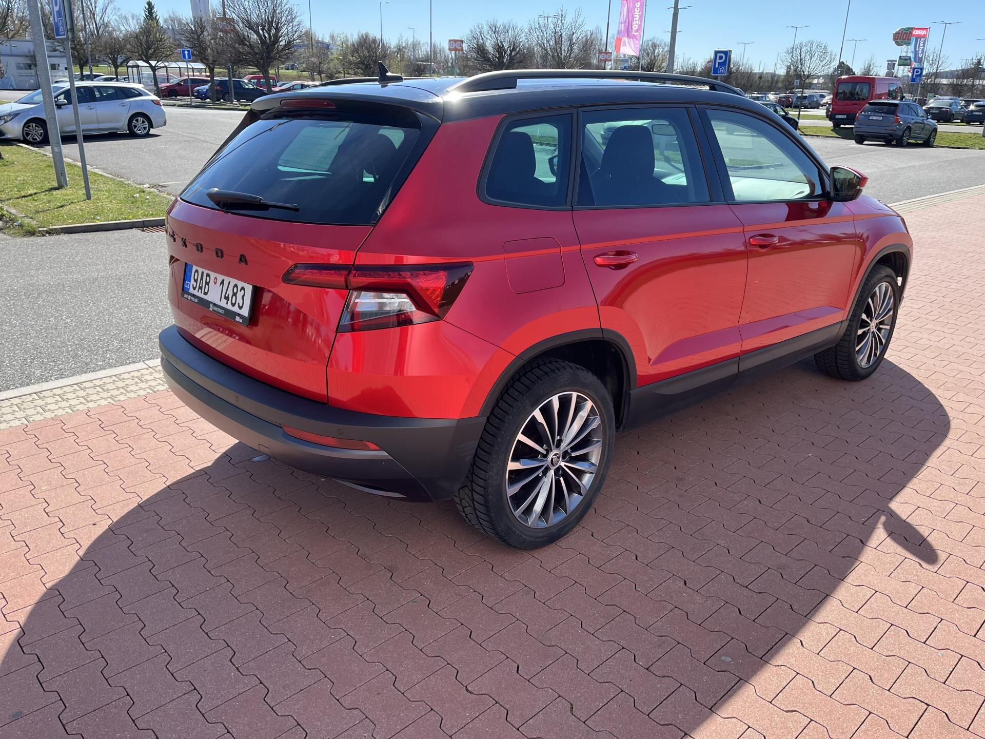 Škoda Karoq SUV / Terénní 1,5 l 110 kw