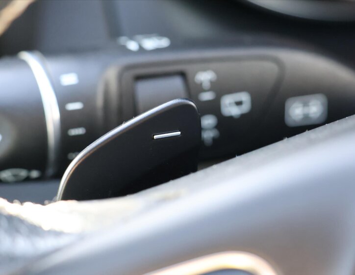 Mercedes-Benz GLA 18