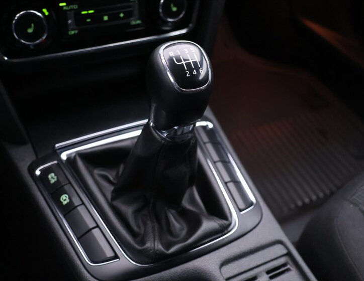 Škoda Superb Kombi 2,0 l 103 kw