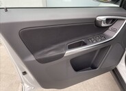 Volvo XC60 15