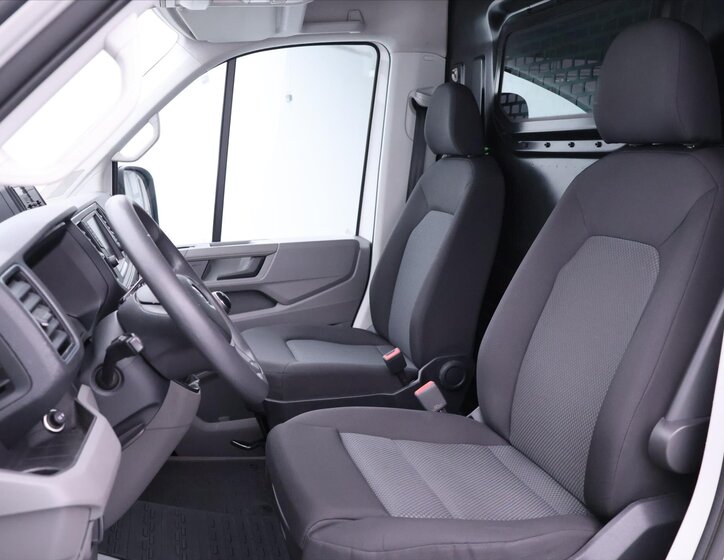 Volkswagen Crafter 11