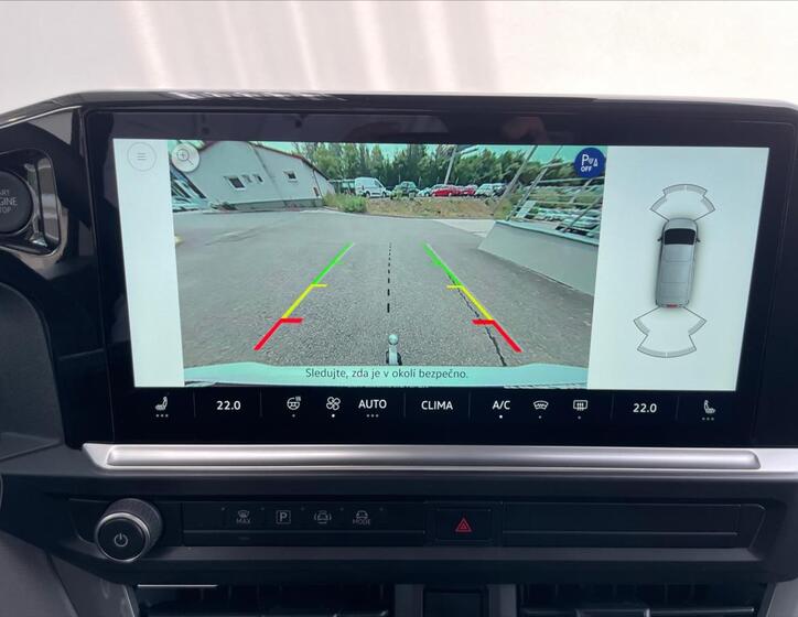 Volkswagen Caravelle 27