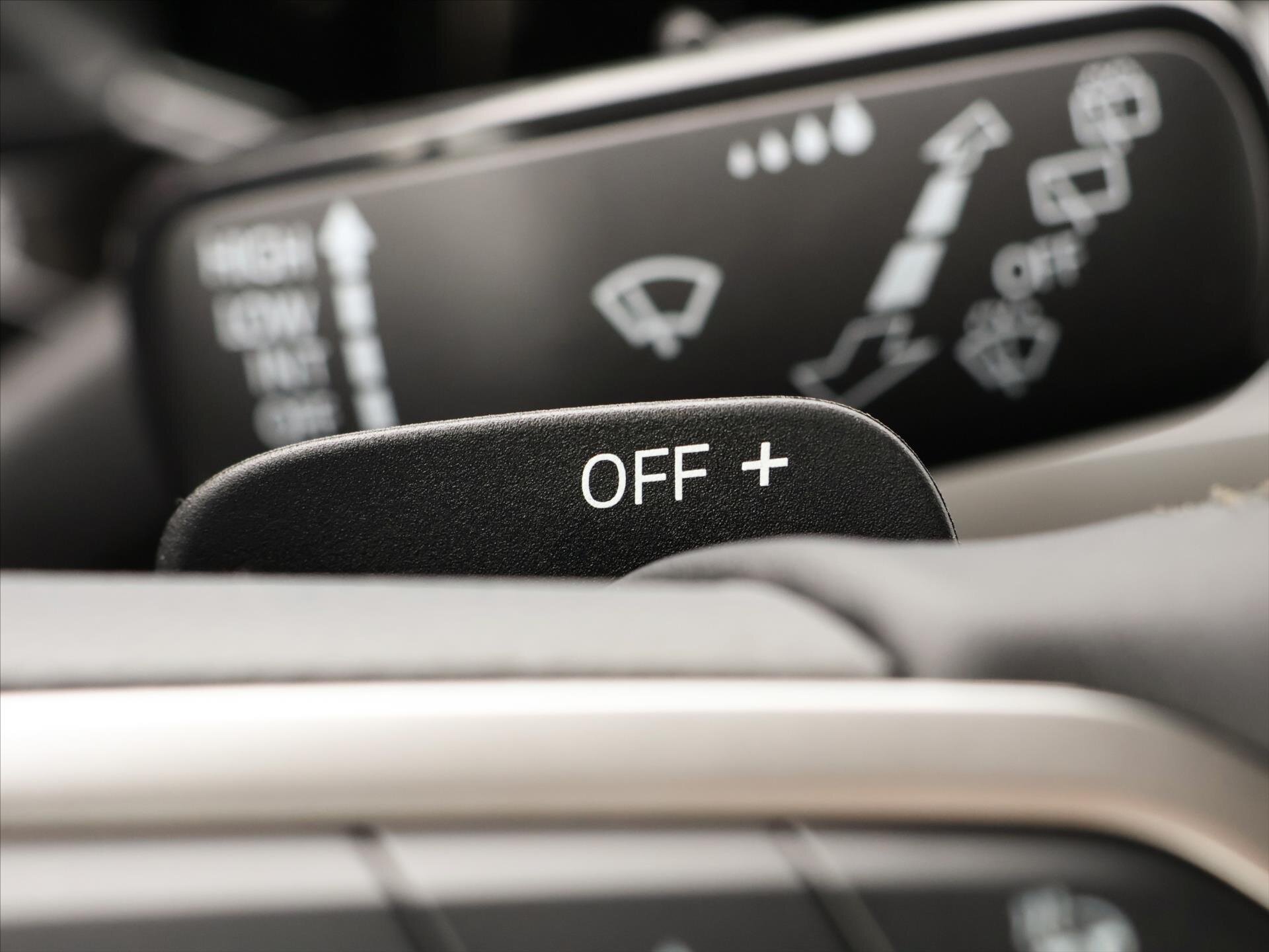 Volkswagen Multivan MPV 2,0 l 110 kw