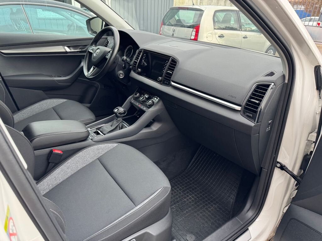 Škoda Karoq SUV 1,5 l 110 kw