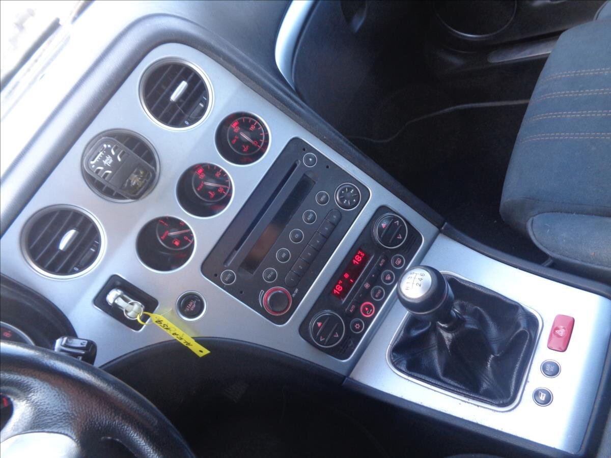 Alfa Romeo 159 Sedan / Limuzína 1,9 l 118 kw