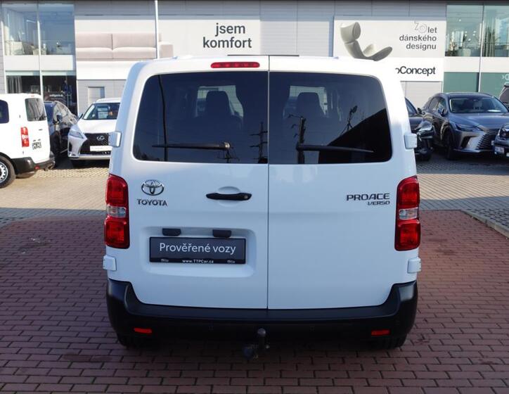 Toyota ProAce Verso 5