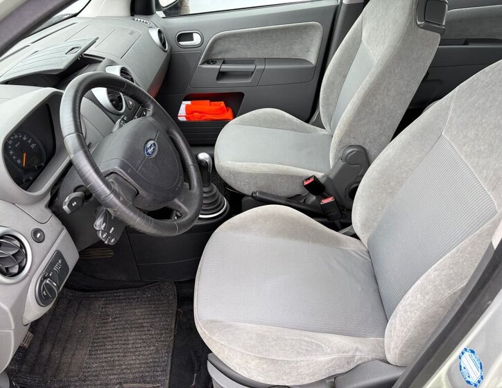 Ford Fusion Hatchback 1,6 l 74 kw