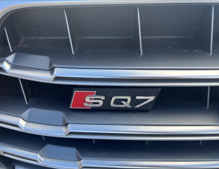 Audi SQ7 SUV / Terénní 4,0 l 320 kw