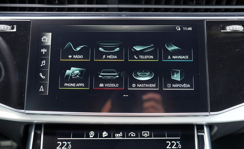Audi Q8 SUV / Terénní 3,0 l 250 kw