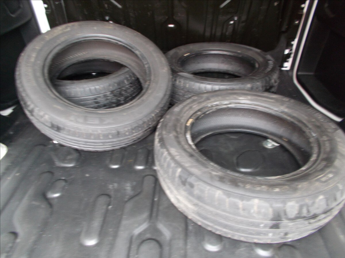 Opel Combo Skříň 1,6 l 77 kw