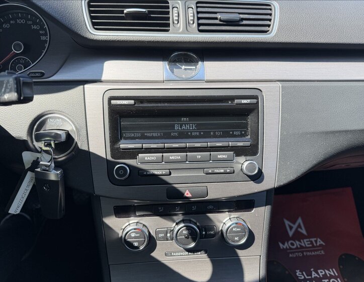 Volkswagen Passat Kombi 2,0 l 103 kw
