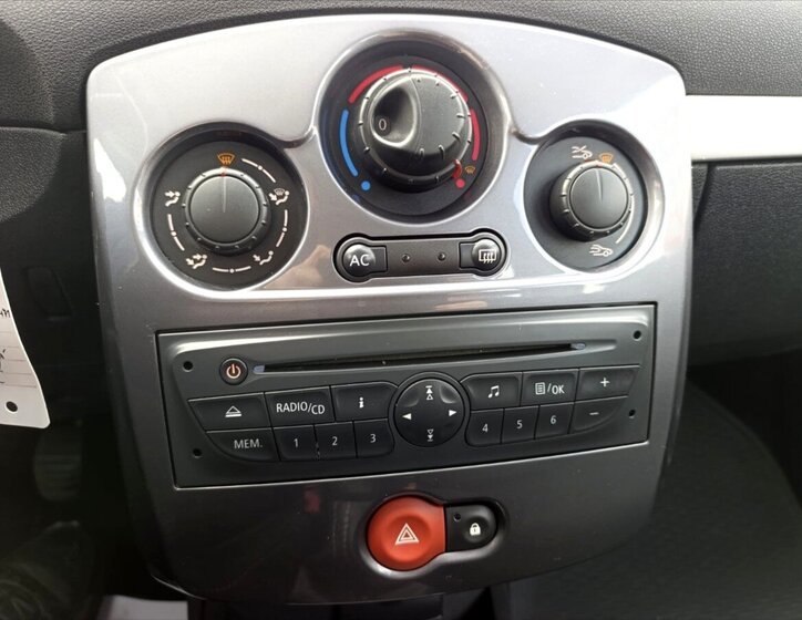 Renault Clio Hatchback 1,1 l 55 kw