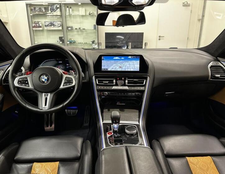 BMW M8 15