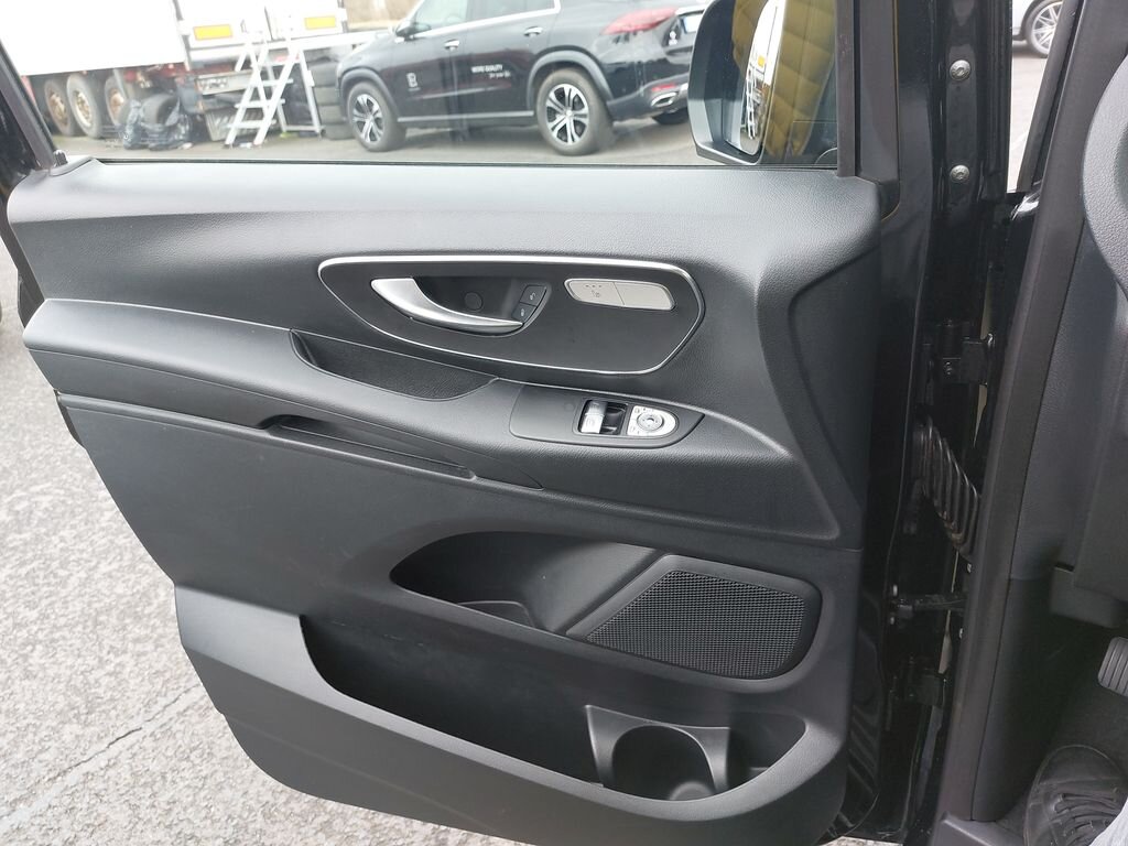 Mercedes-Benz Vito VAN / Minibus 2,0 l 140 kw