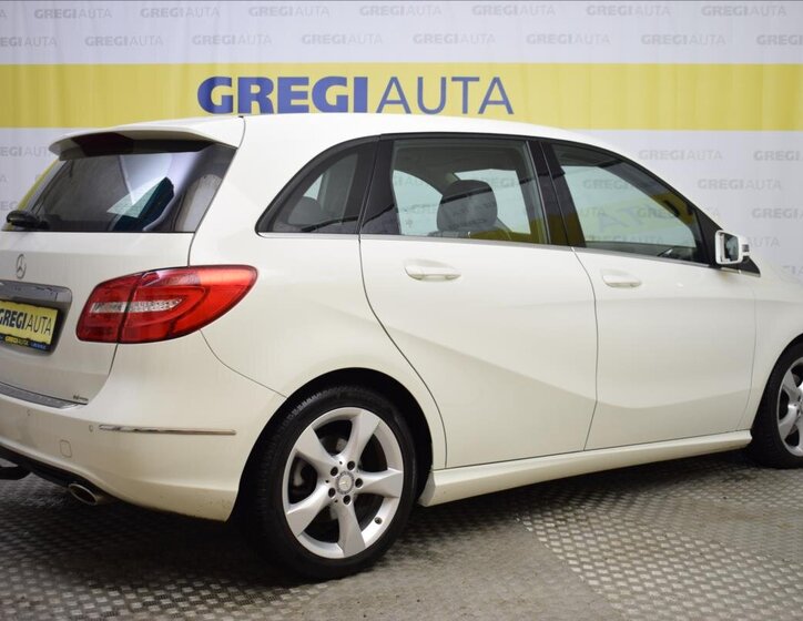Mercedes-Benz Třídy B Hatchback 1,5 l 80 kw