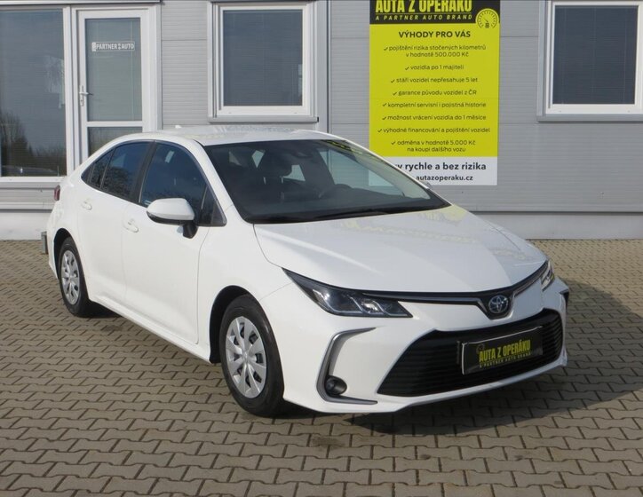 Toyota Corolla Sedan 1,8 l 72 kw