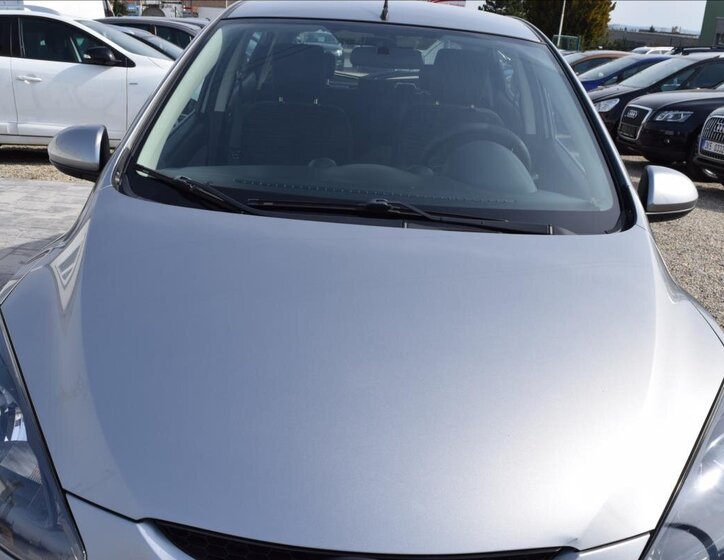 Mazda 2 Hatchback 1,3 l 55 kw