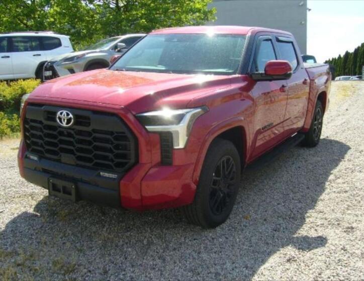 Toyota Tundra 1