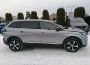 Peugeot 5008 8