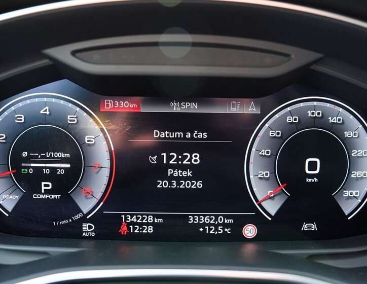 Audi A6 Allroad Kombi 3,0 l 250 kw