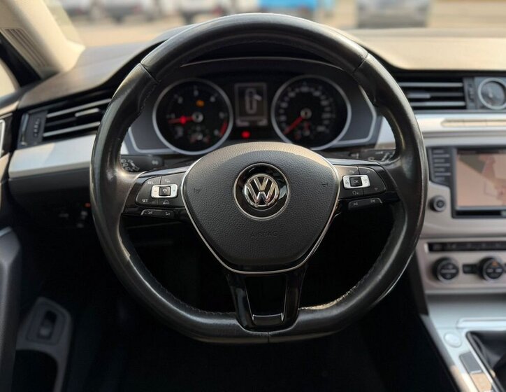 Volkswagen Passat Kombi 2,0 l 110 kw