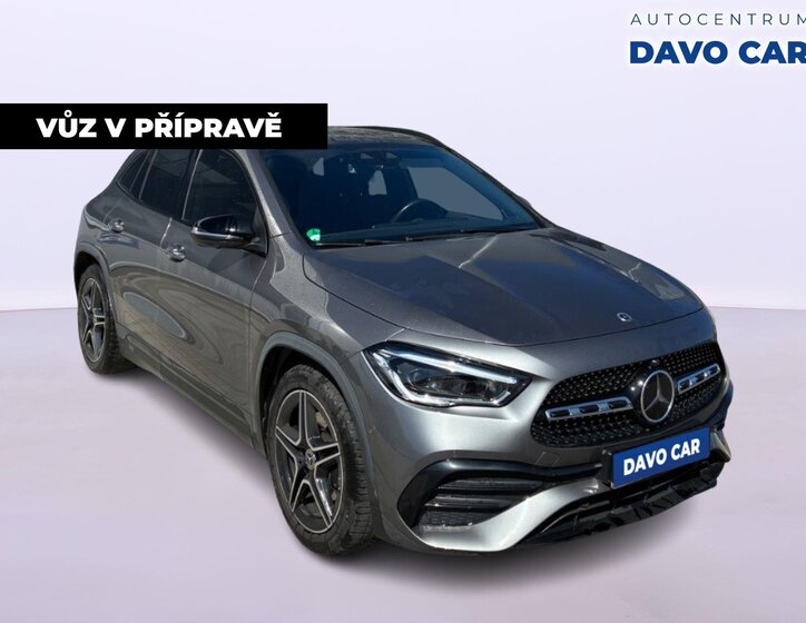 Mercedes-Benz GLA SUV / Terénní 2,0 l 140 kw
