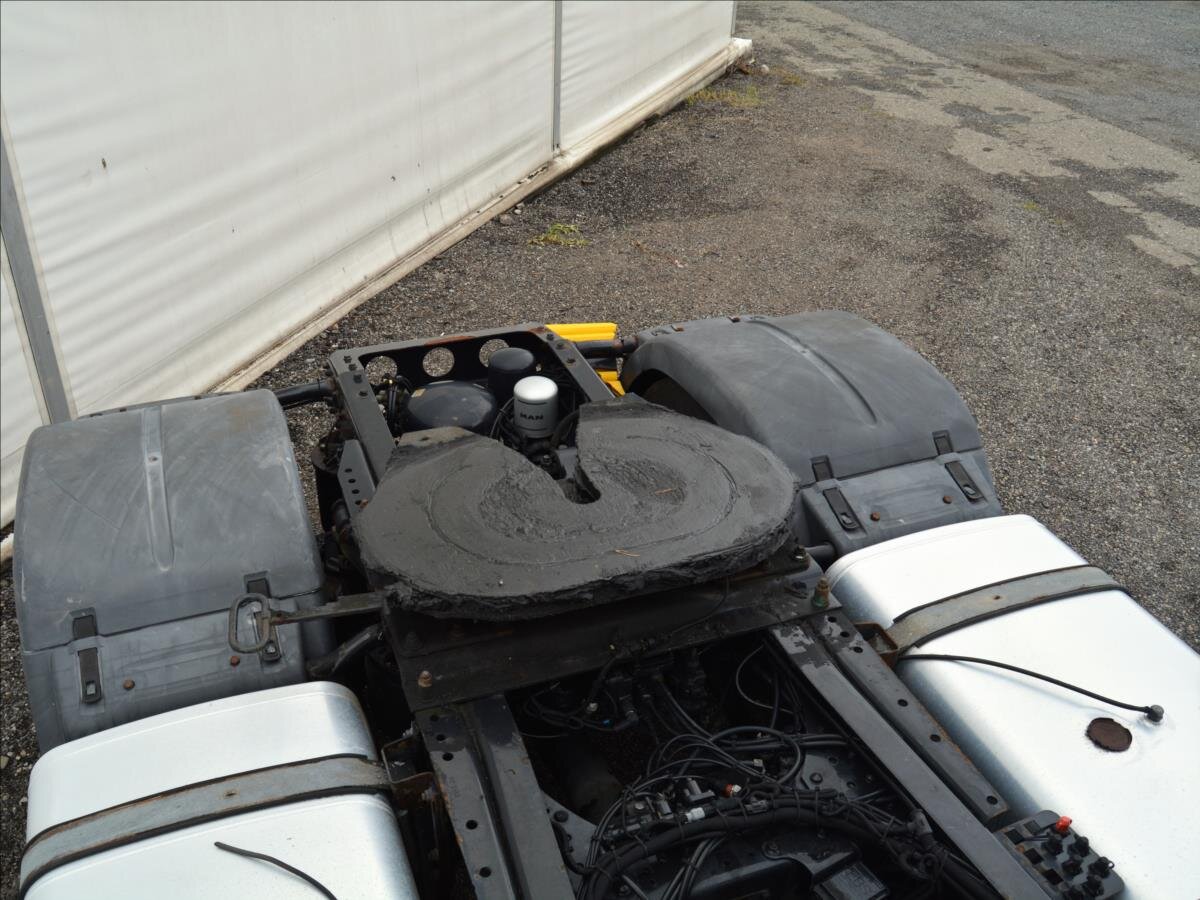 MAN Ostatní Ostatní 12,4 l 353 kw