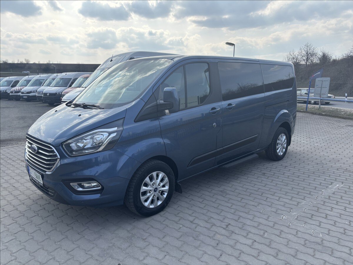 Ford Tourneo Custom Kombi 2,0 l 136 kw