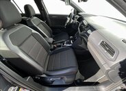 Volkswagen T-Roc SUV / Terénní 1,5 l 110 kw