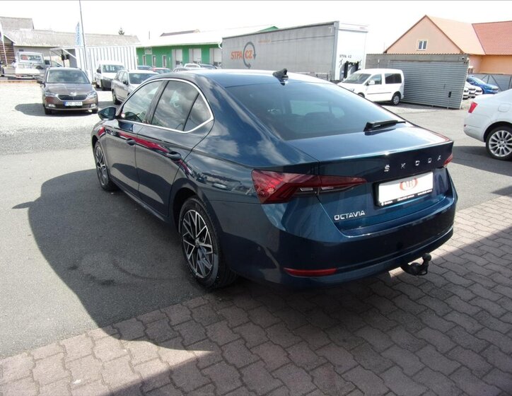 Škoda Octavia Sedan / Limuzína 2,0 l 85 kw