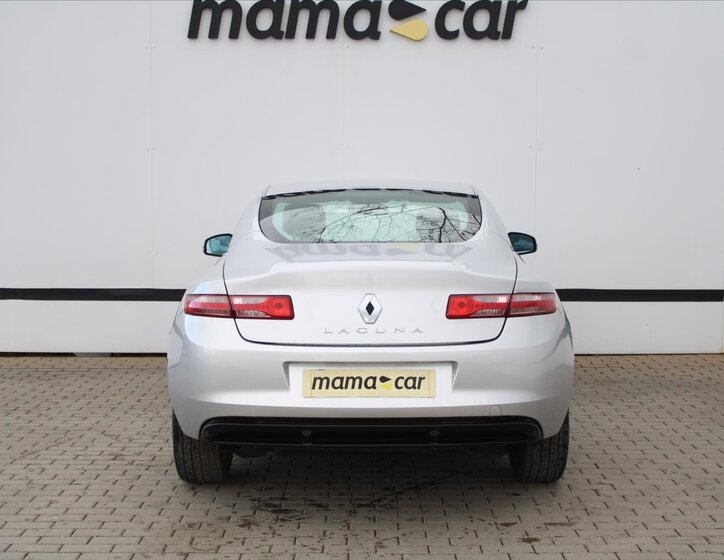 Renault Laguna 6