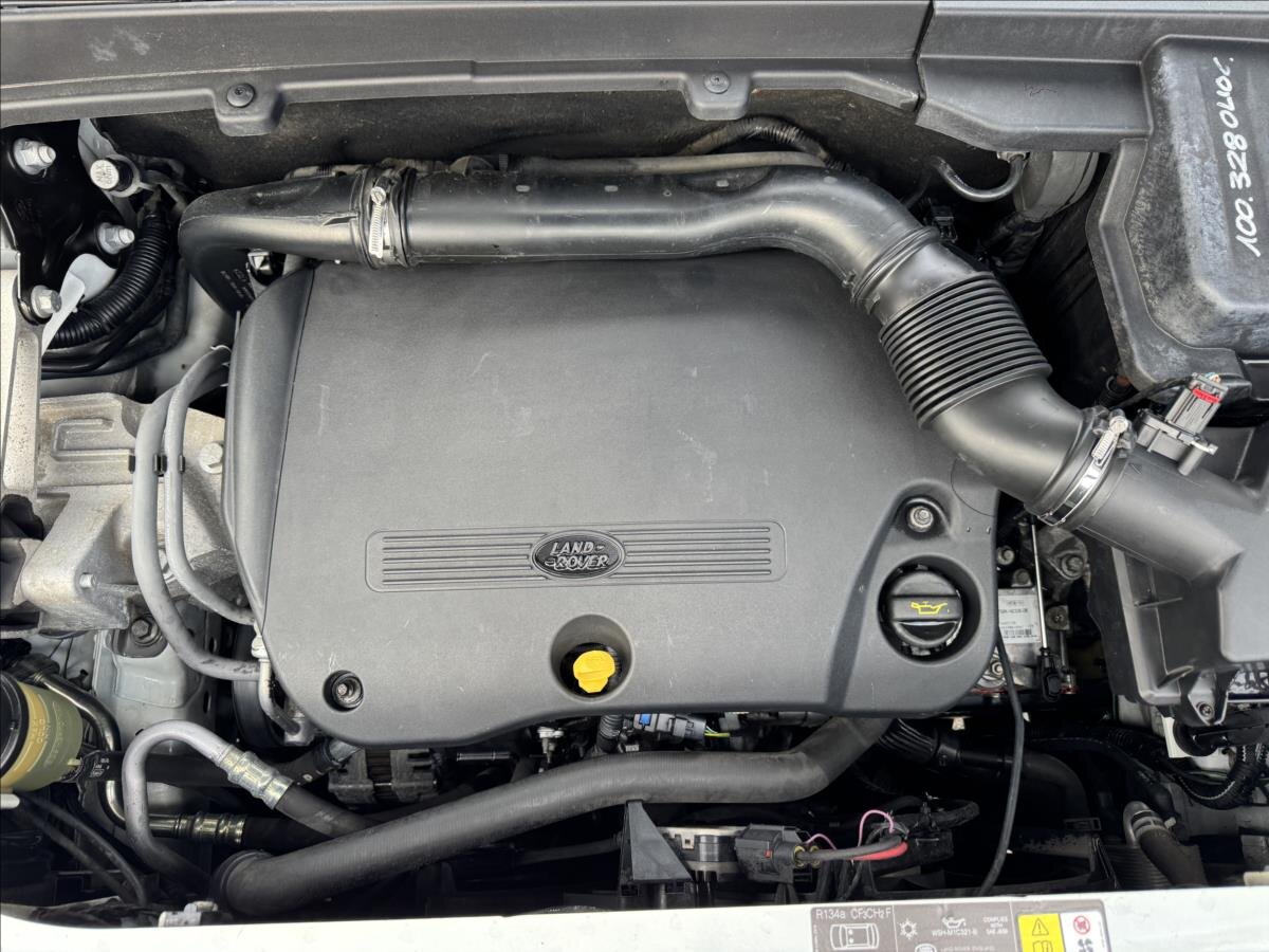 Land Rover Freelander SUV / Terénní 2,2 l 140 kw