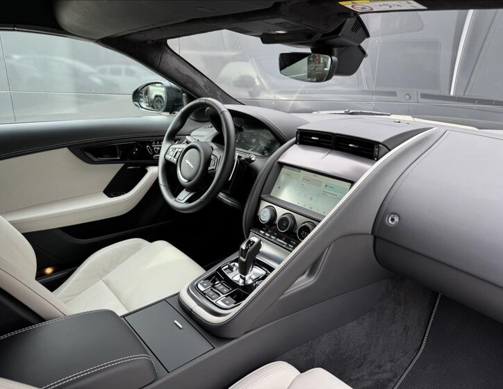 Jaguar F-Type Kabriolet 5,0 l 331 kw