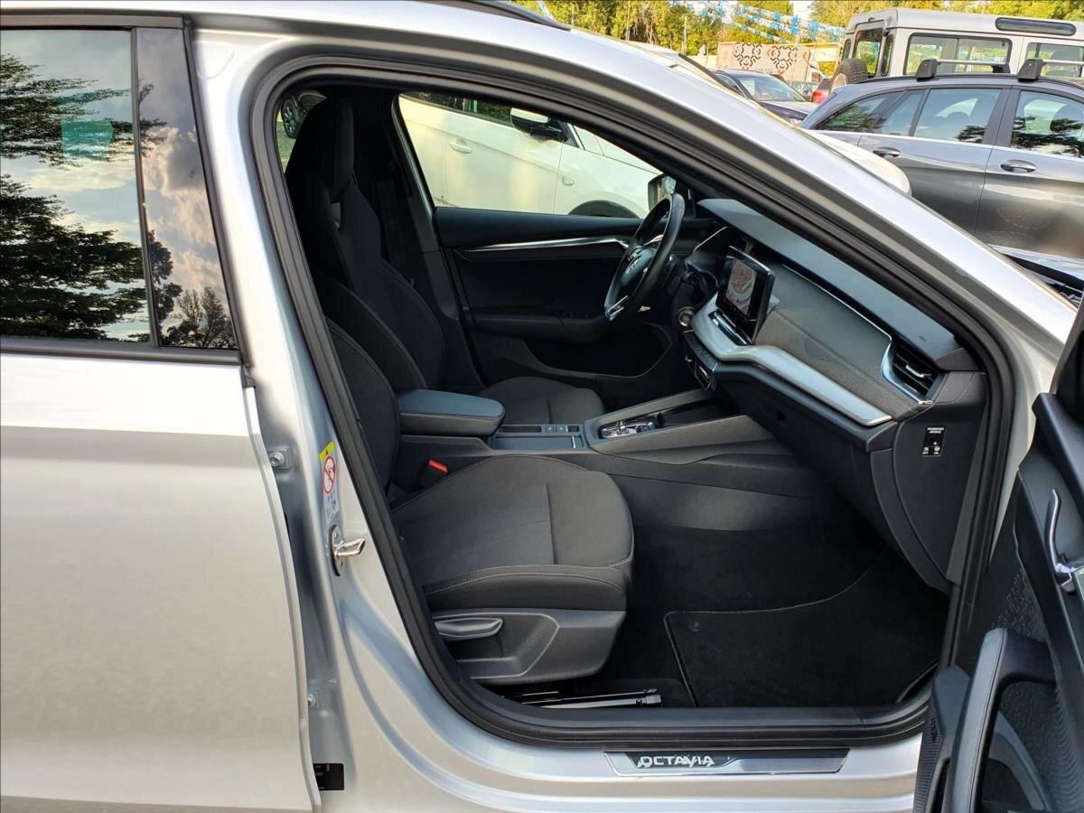 Škoda Octavia Kombi 1,4 l 150 kw