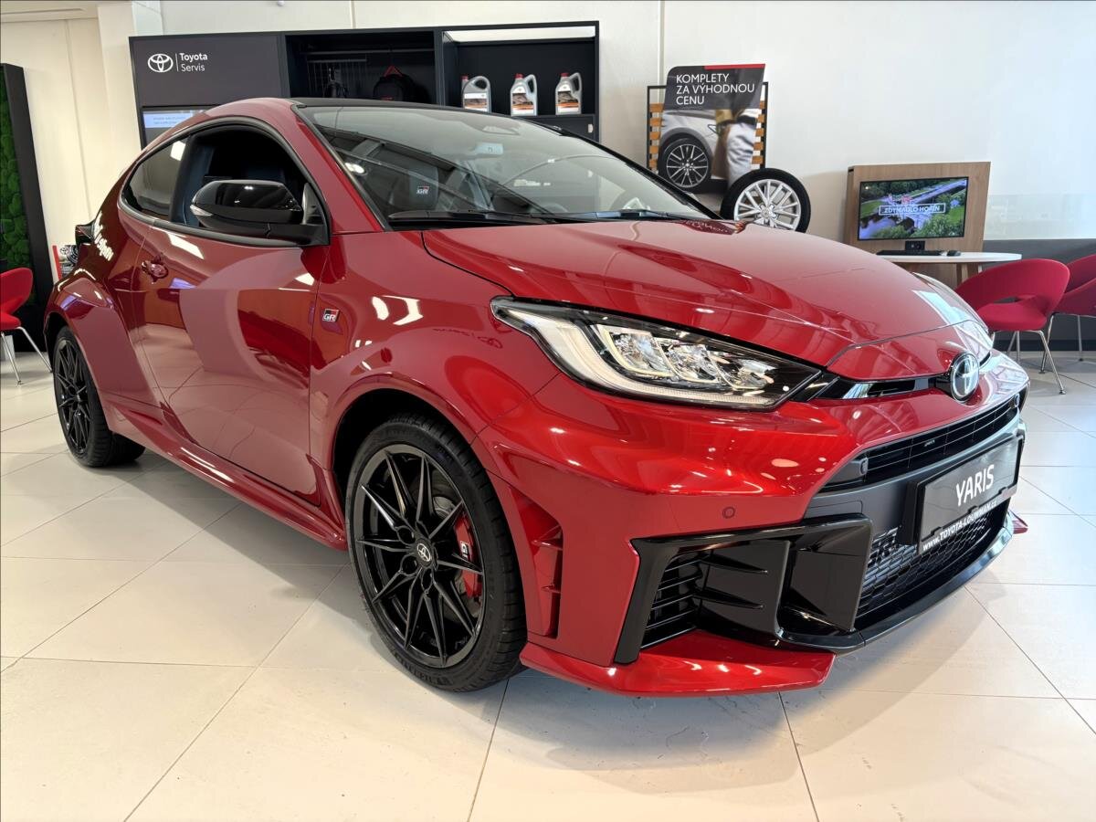 Toyota Yaris Hatchback 1,6 l 206 kw