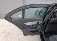 Mercedes-Benz Třídy C Sedan / Limuzína 2,1 l 125 kw