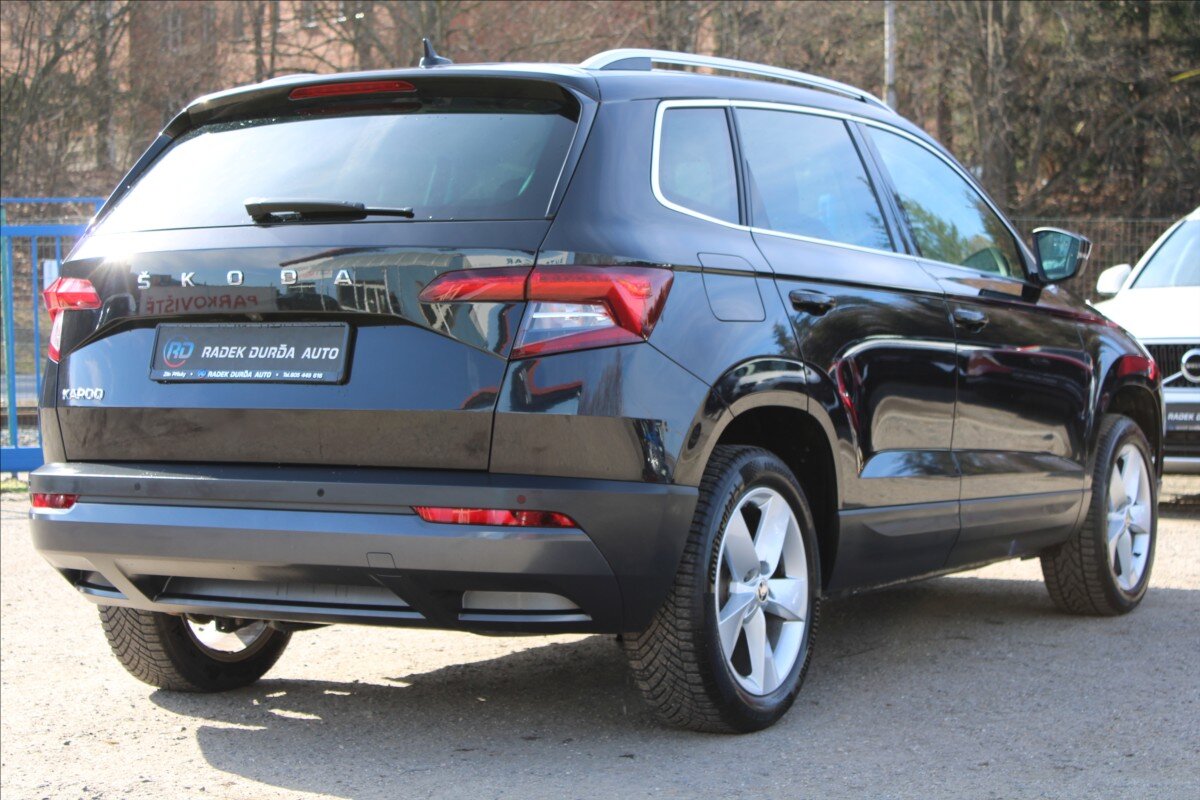 Škoda Karoq SUV / Terénní 1,5 l 110 kw