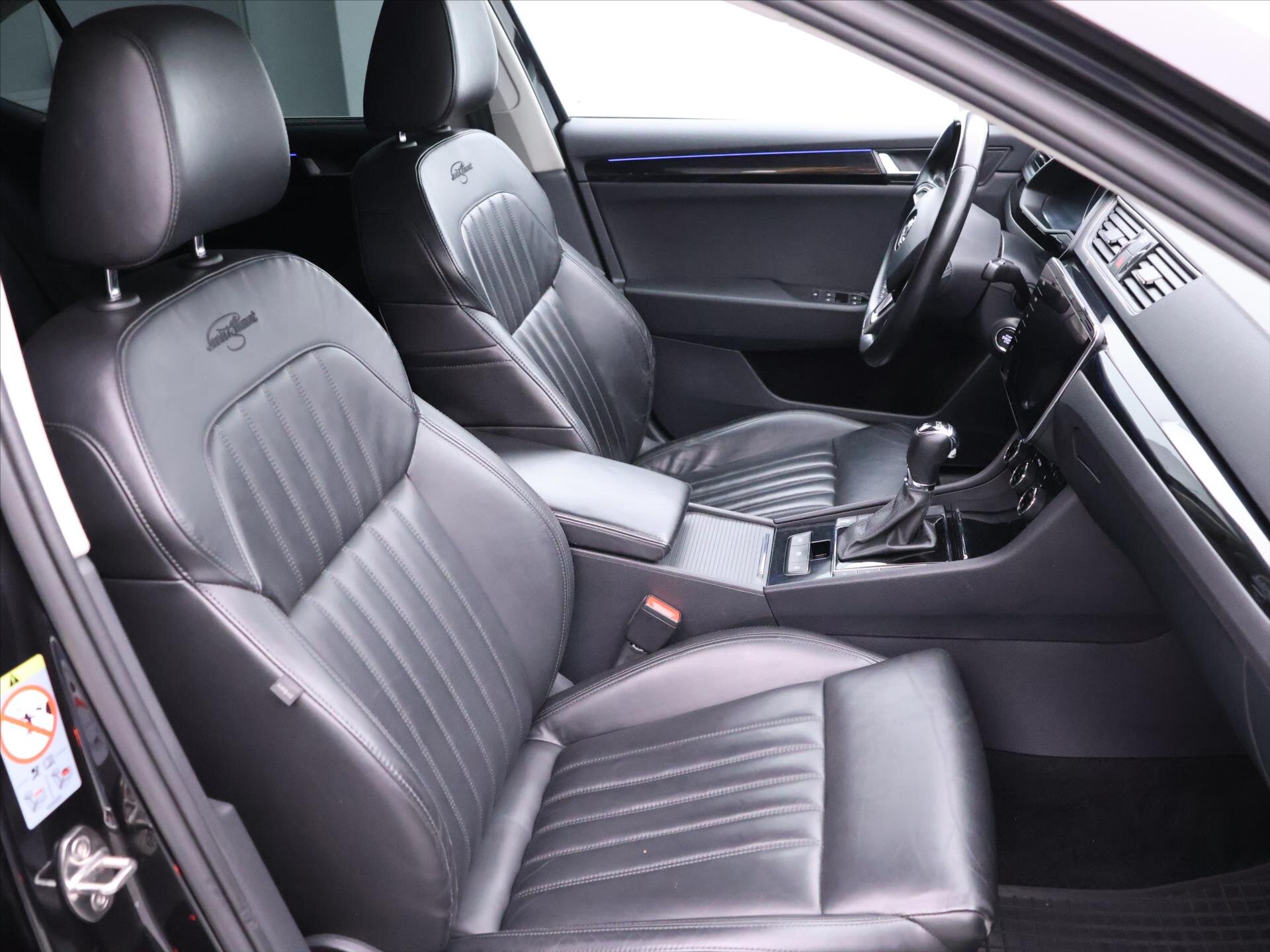 Škoda Superb Liftback 2,0 l 140 kw