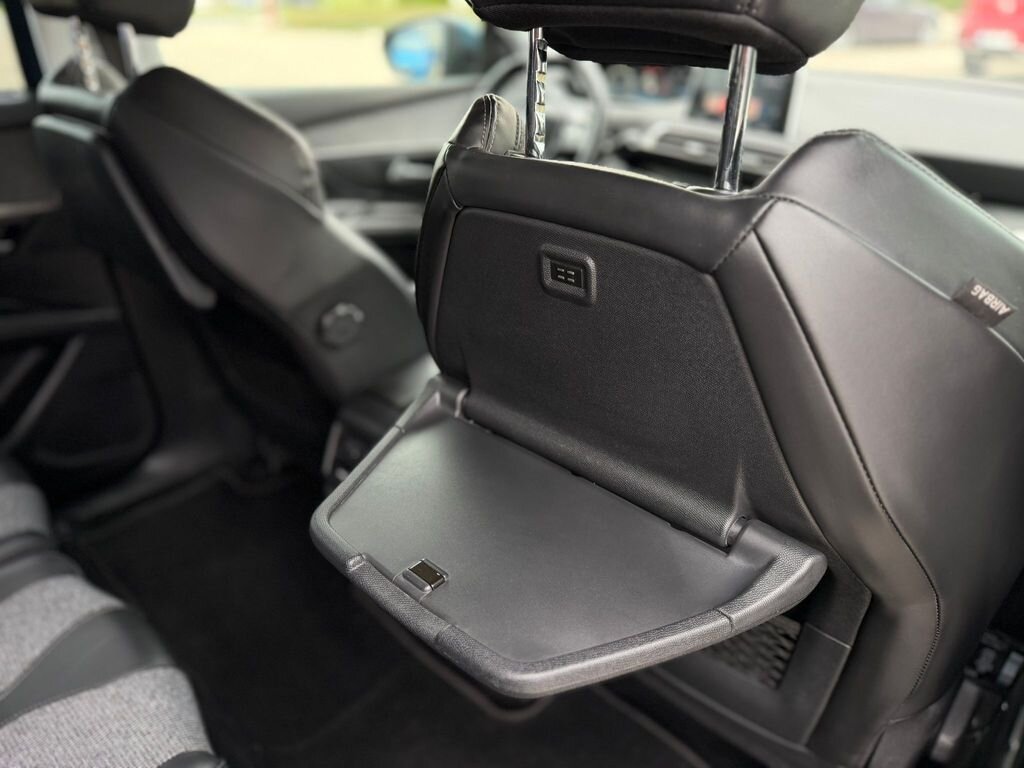 Peugeot 5008 SUV / Terénní 2,0 l 110 kw