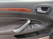 Ford Mondeo Liftback 2,0 l 103 kw