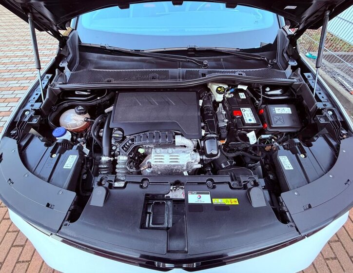 Opel Mokka SUV / Terénní 1,2 l 96 kw