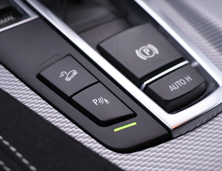 BMW Řada 5 Sedan / Limuzína 3,0 l 190 kw